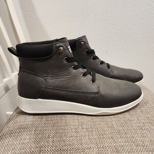 Day Five Braxton Black Mid-Top Boot Sneaker Men Size 11.5 M NWOB